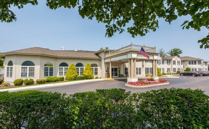 benchmark-senior-living-at-waltham-crossings-02451