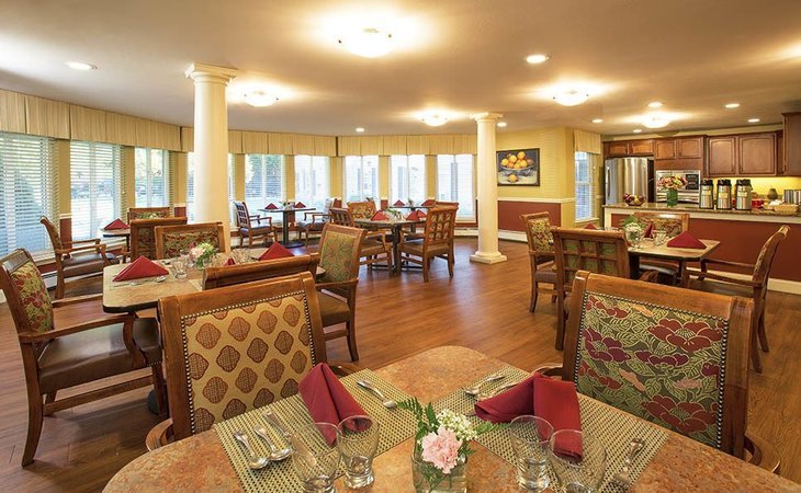 benchmark-senior-living-at-shrewsbury-crossings-01545-1176402_3