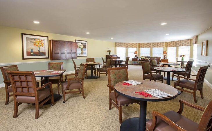 benchmark-senior-living-at-shrewsbury-crossings-01545-1176402_5