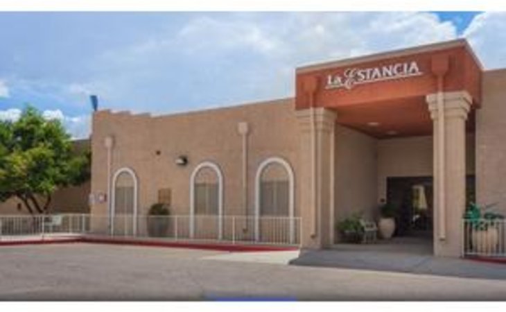 la-estancia-nursing-and-rehabilitation-center-85048-1177526_3