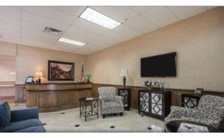 la-estancia-nursing-and-rehabilitation-center-85048-1177526_6