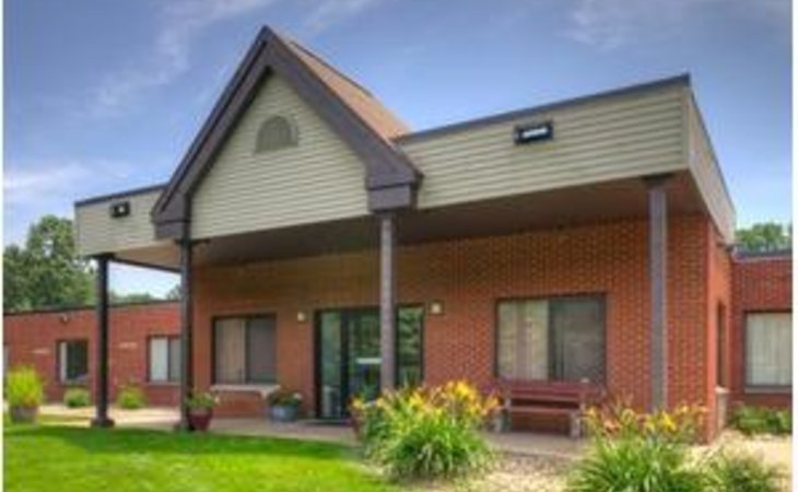 plainwell-pines-nursing-and-rehabilitation-communi-49080-1177553_2