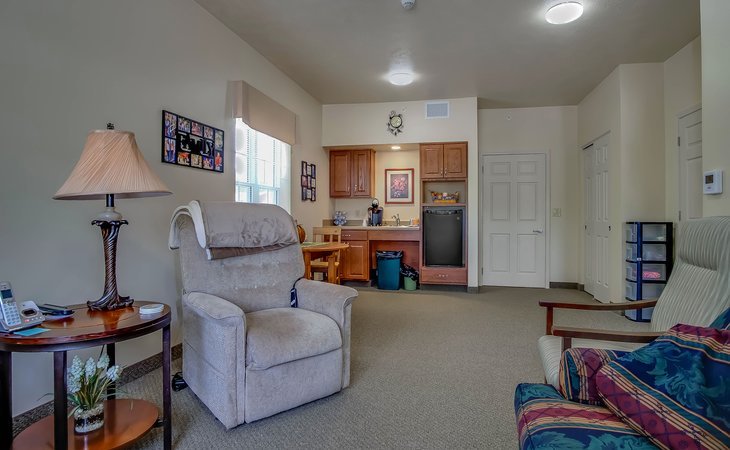 grandhaven-living-center-48911-1177733_5