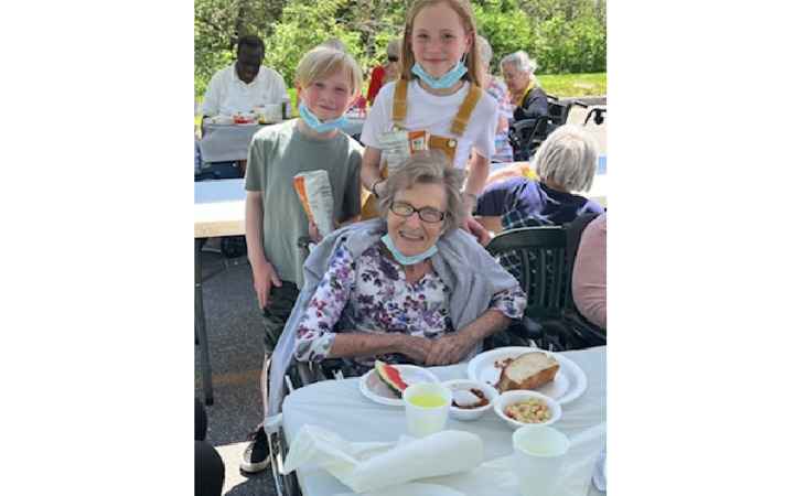 holy-trinity-nursing-and-rehabilitation-center-01606-11995_4