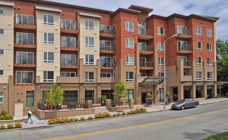aljoya-thornton-place-98125