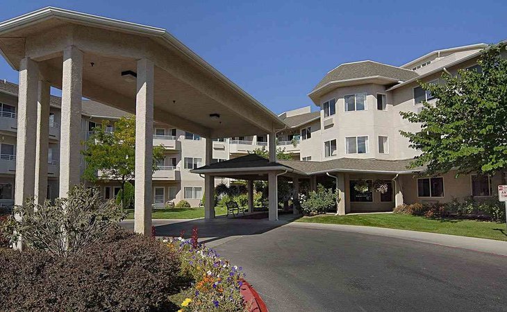solstice-senior-living-at-grand-valley-81506
