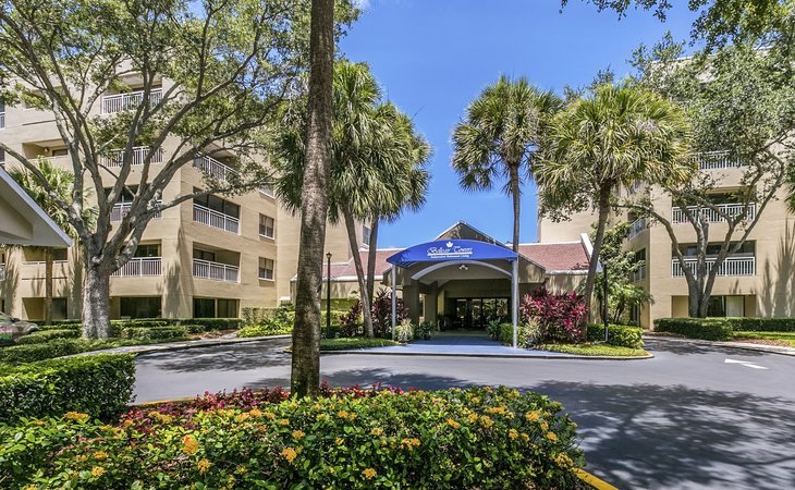 holiday-belleair-towers-33756