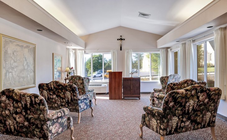 holiday-bethel-park-15102-1201511_9