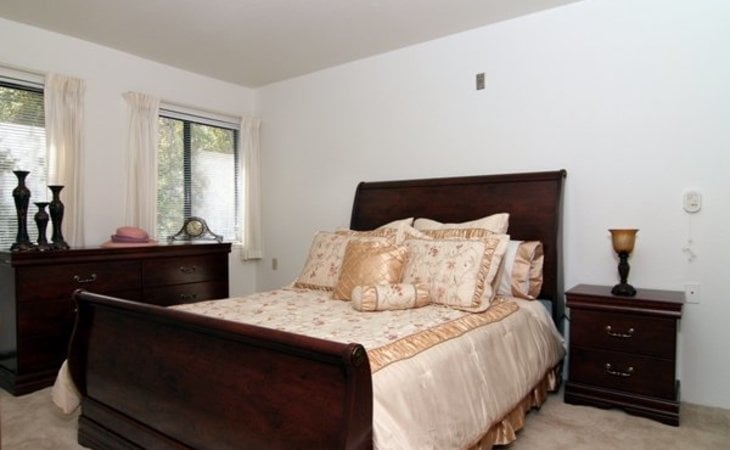 holiday-the-clairmont-79109-1201539_6