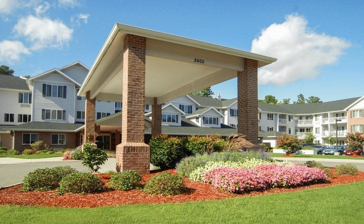 colonial-harbor-23692