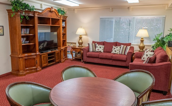 holiday-columbus-estates-93306-1201541_7