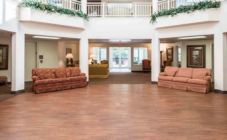 holiday-fox-run-estates-76016-1201579_3