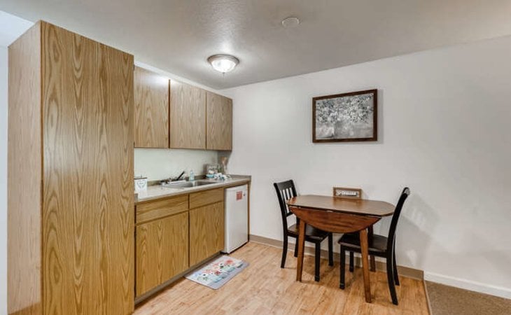 holiday-greeley-place-80631-1201590_7