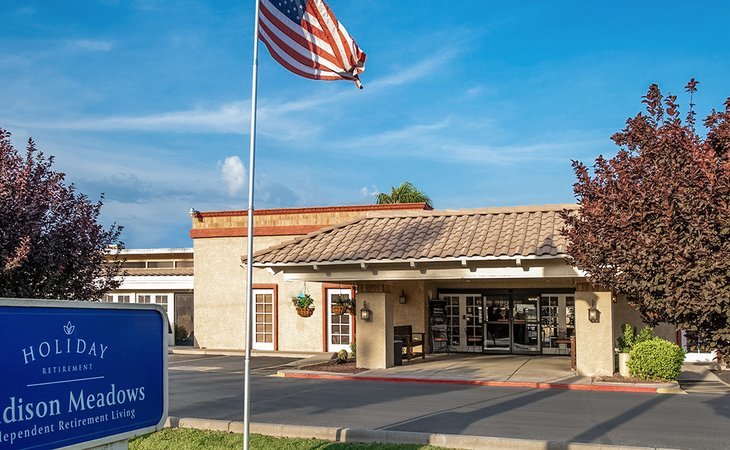 holiday-madison-meadows-85020