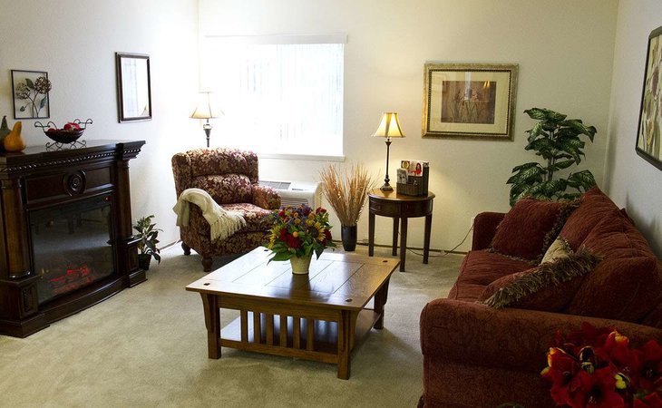 holiday-madrona-hills-97302-1201637_7