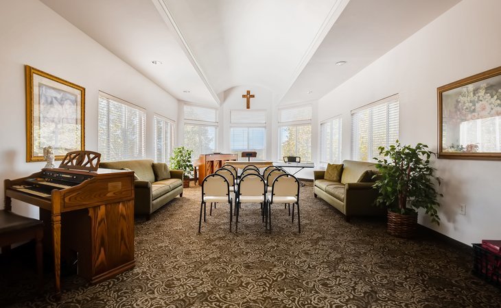 holiday-the-manor-at-steeplechase-37067-1201640_7