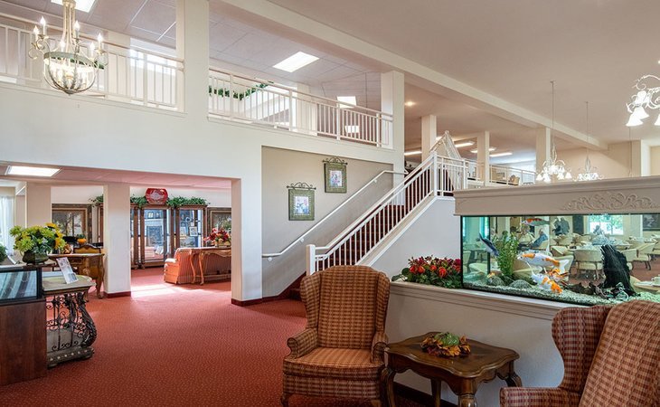 holiday-maple-suites-03820-1201642_5