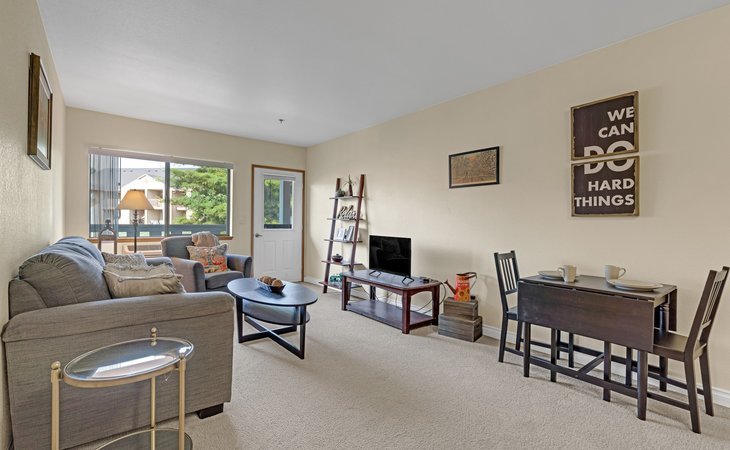 holiday-orchard-park-98902-1201660_5