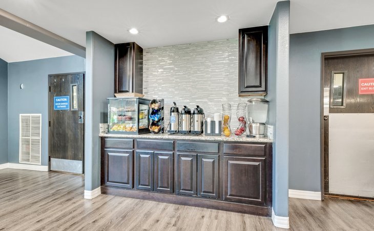 holiday-quincy-place-80237-1201686_10