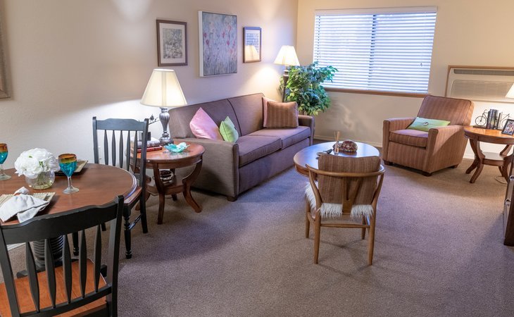 holiday-redwood-retirement-residence-94558-1201689_7