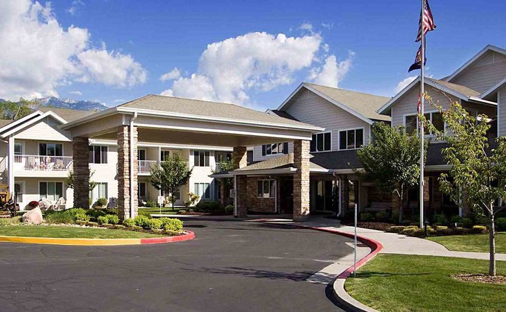 solstice-senior-living-at-sandy-84070