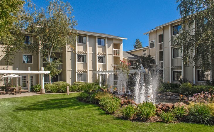 holiday-the-springs-of-napa-94558-1201719_11