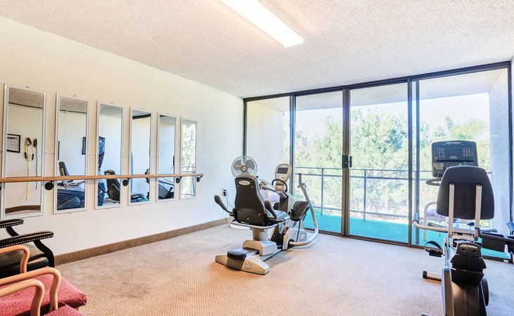 west-park-senior-living-91773-1201855_9