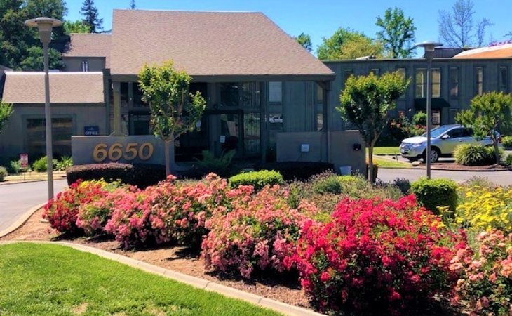 the-crest-at-citrus-heights-95621