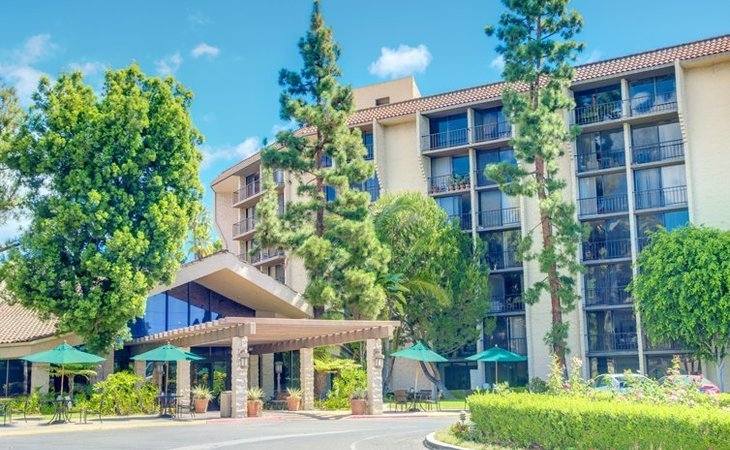 meridian-at-laguna-hills-92653-1201915_3