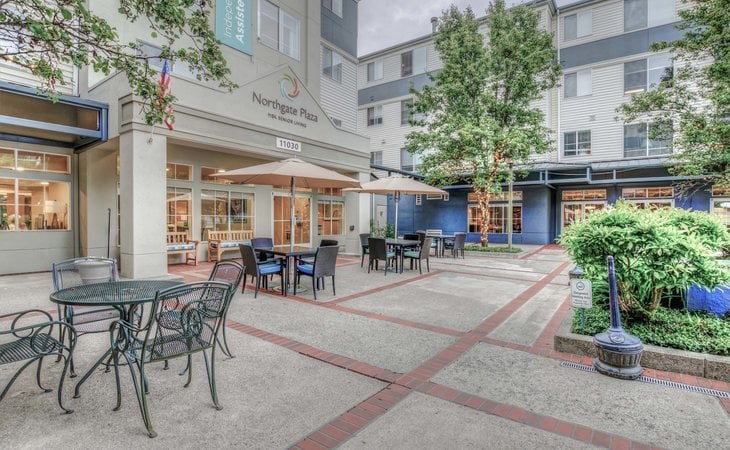 northgate-plaza-98125