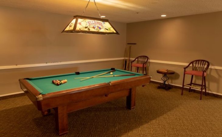holiday-forsyth-court-27106-1202303_10