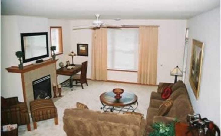 the-arbors-at-oak-park-place-53718