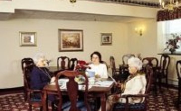 island-shores-senior-residences-10306-1202376_2