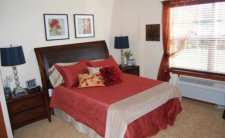 flagstone-senior-living-97058-1203352_5