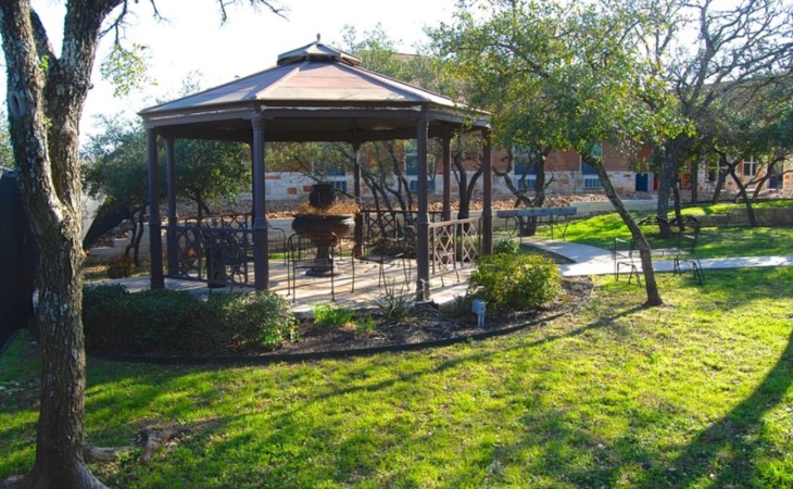 rocky-hollow-lake-house-78633-1203589_7