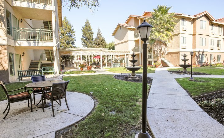brookdale-tracy-95376-1203775_2