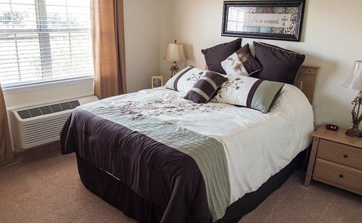 brookdale-sikes-lake-76308-1203894_12
