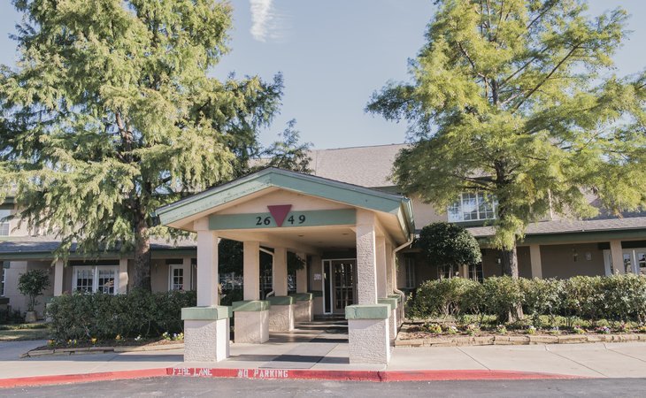 brookdale-sikes-lake-76308-1203894_2