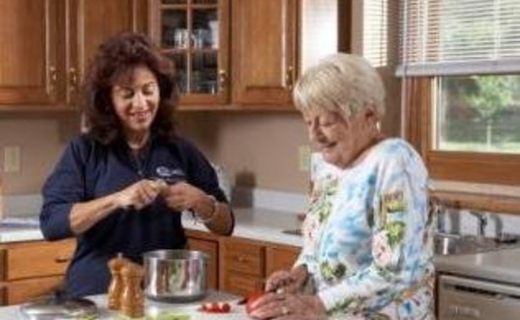 comfort-keepers-91016-1204992_4