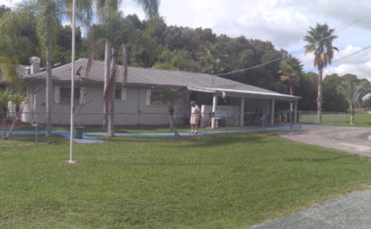 magnolia-acres-assisted-living-34223