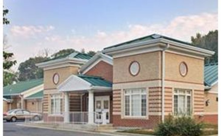 waldorf-center-20602