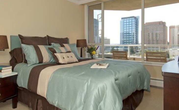 the-springs-at-pacific-regent-98004-1206687_3