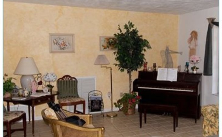 angel-house-senior-services-33026-1206870_2