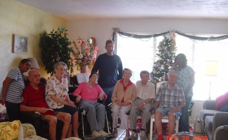 angel-house-senior-services-33026-1206870_9