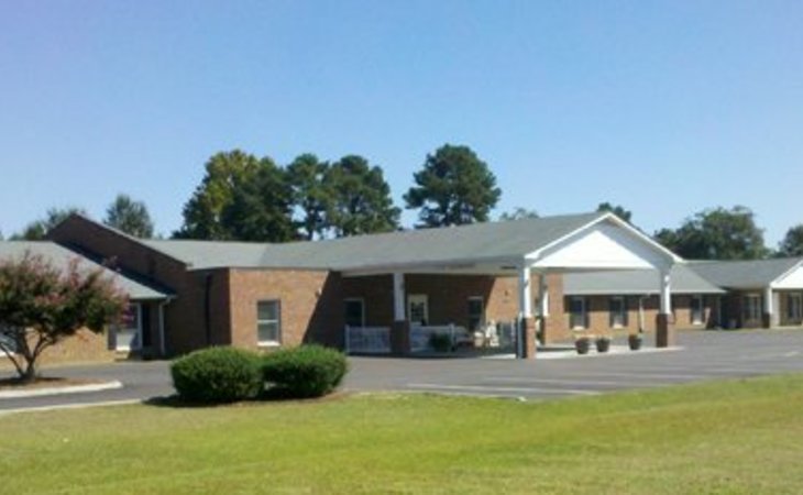 four-oaks-senior-living-27524