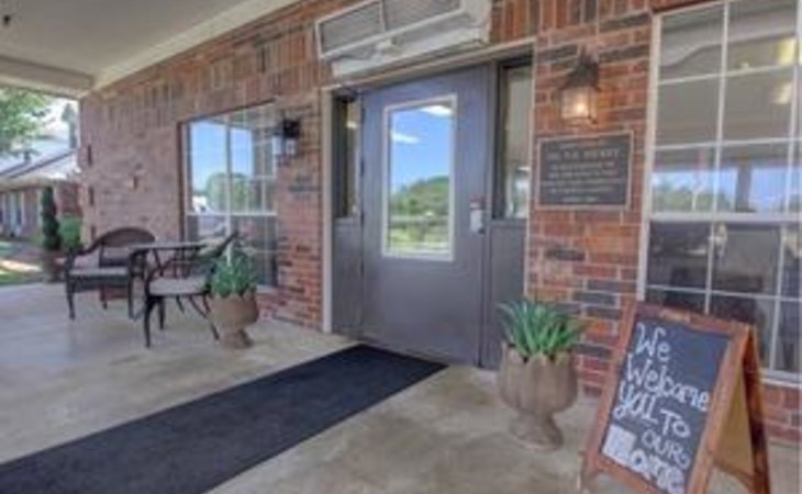 brookridge-cove-rehabilitation-and-care-center-72110-1207782_4
