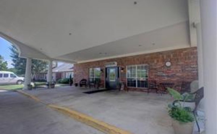 brookridge-cove-rehabilitation-and-care-center-72110-1207782_5