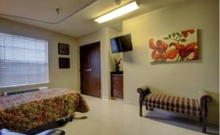 brookridge-cove-rehabilitation-and-care-center-72110-1207782_6