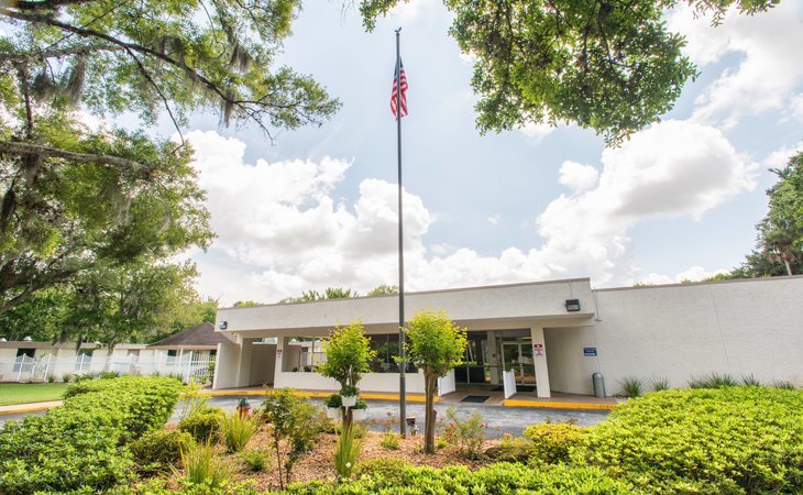 daytona-beach-health-and-rehabilitation-center-32117