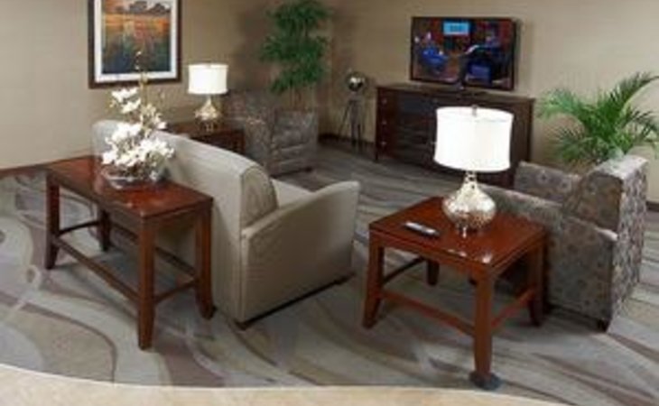 ivy-court-83814-1208737_2